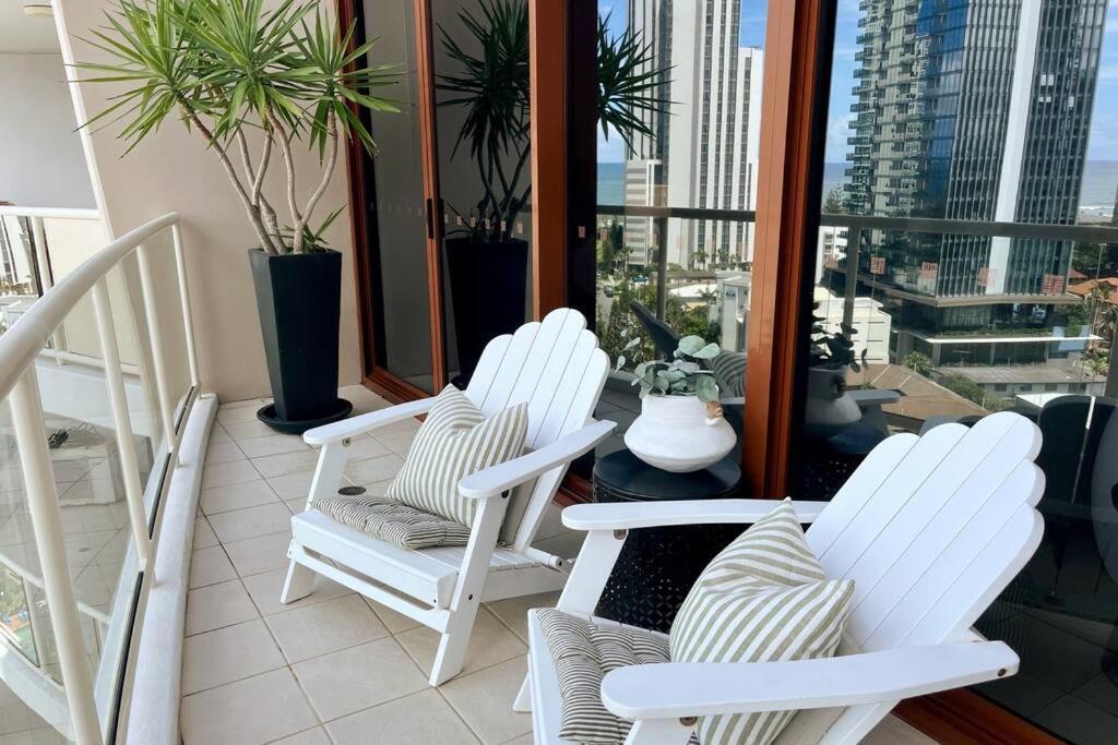 Private Sky Terrace Classic Penthouse 2 Car Parks Appartement Gold Coast Buitenkant foto